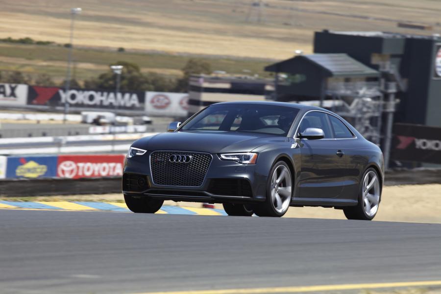  Audi RS5 Coupe 2012 года  (NA) (фото 5 из 104)